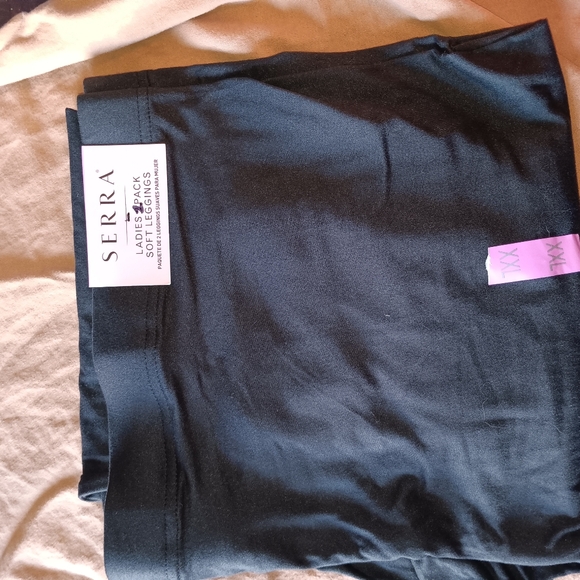 NWT Serra black soft leggings 2X - Picture 2 of 2